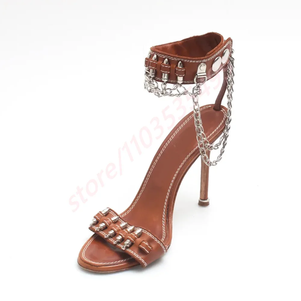 New Catwalk Bullet Chain Roman - огляд і ціна Women'S Fashion Trends 2025