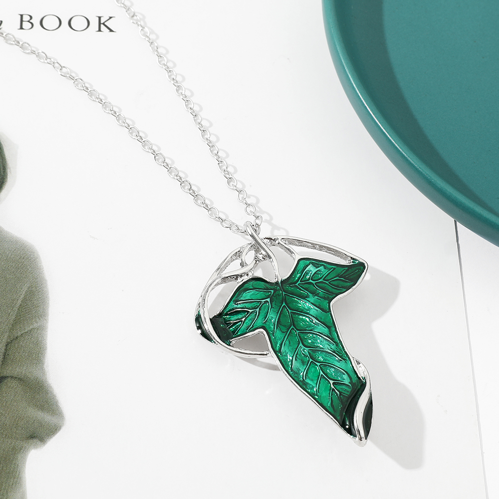 Vintage Green Leaf Pendant Nec - огляд і ціна Women Fashion Jewellery